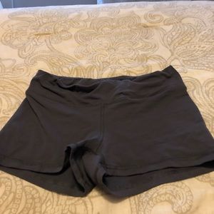 Medium grey booty short